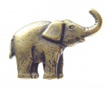 32. Pin elefante bañado en latón viejo. 